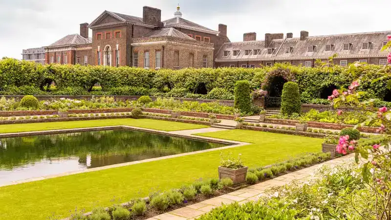 Kensington Palace Gardens, London