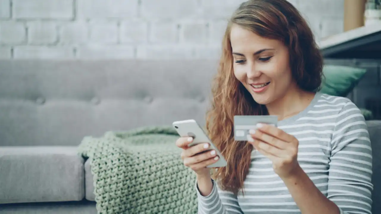 The Evolution of Workplace Recognition in the Digital Age